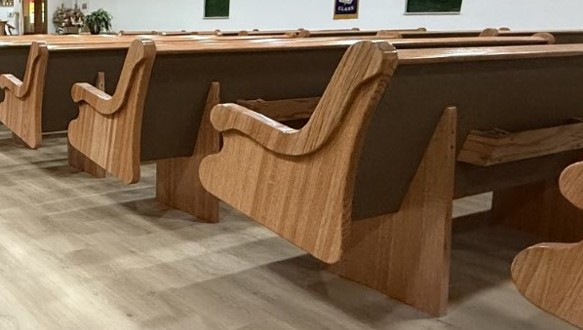 Tampa, FL Church pew end Style 3001