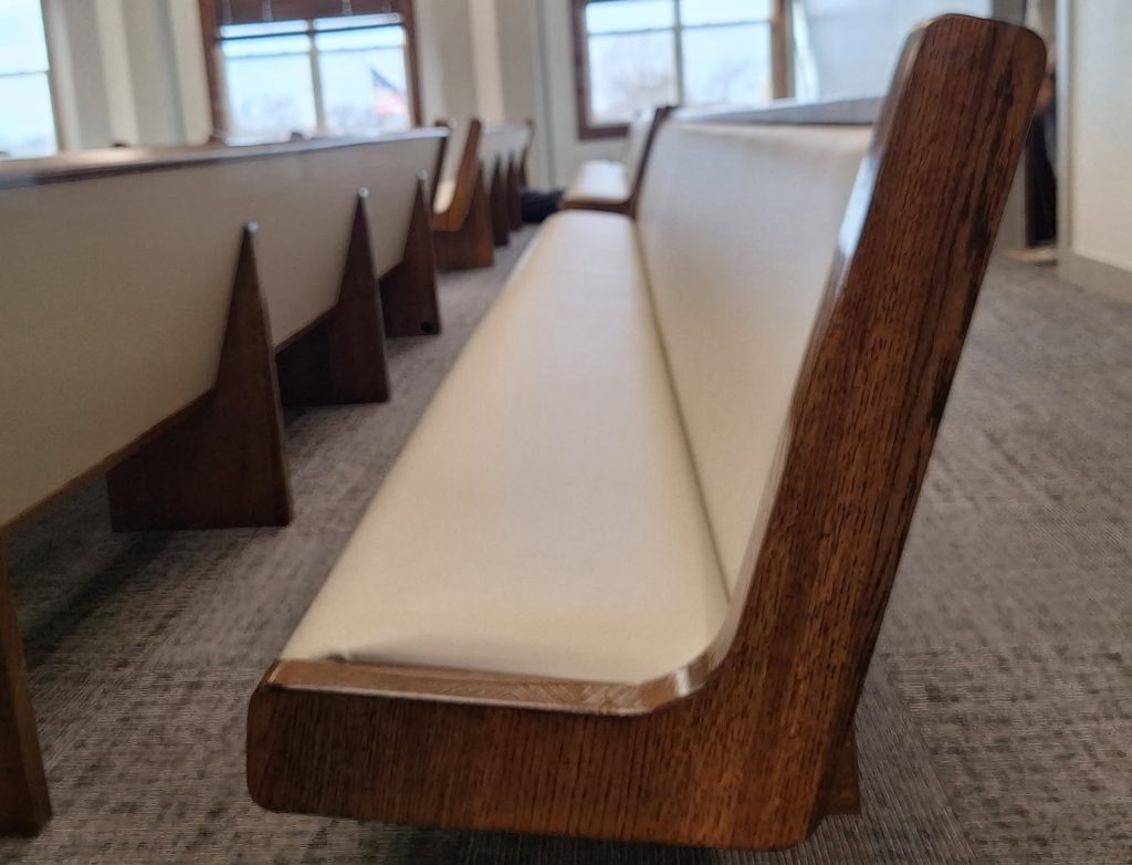 Major County District Court House pew seating